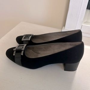 A2 by AEROSOLES Women’s A2 Heel Rest Sketch Pad / Size 9 / Excellent Condition